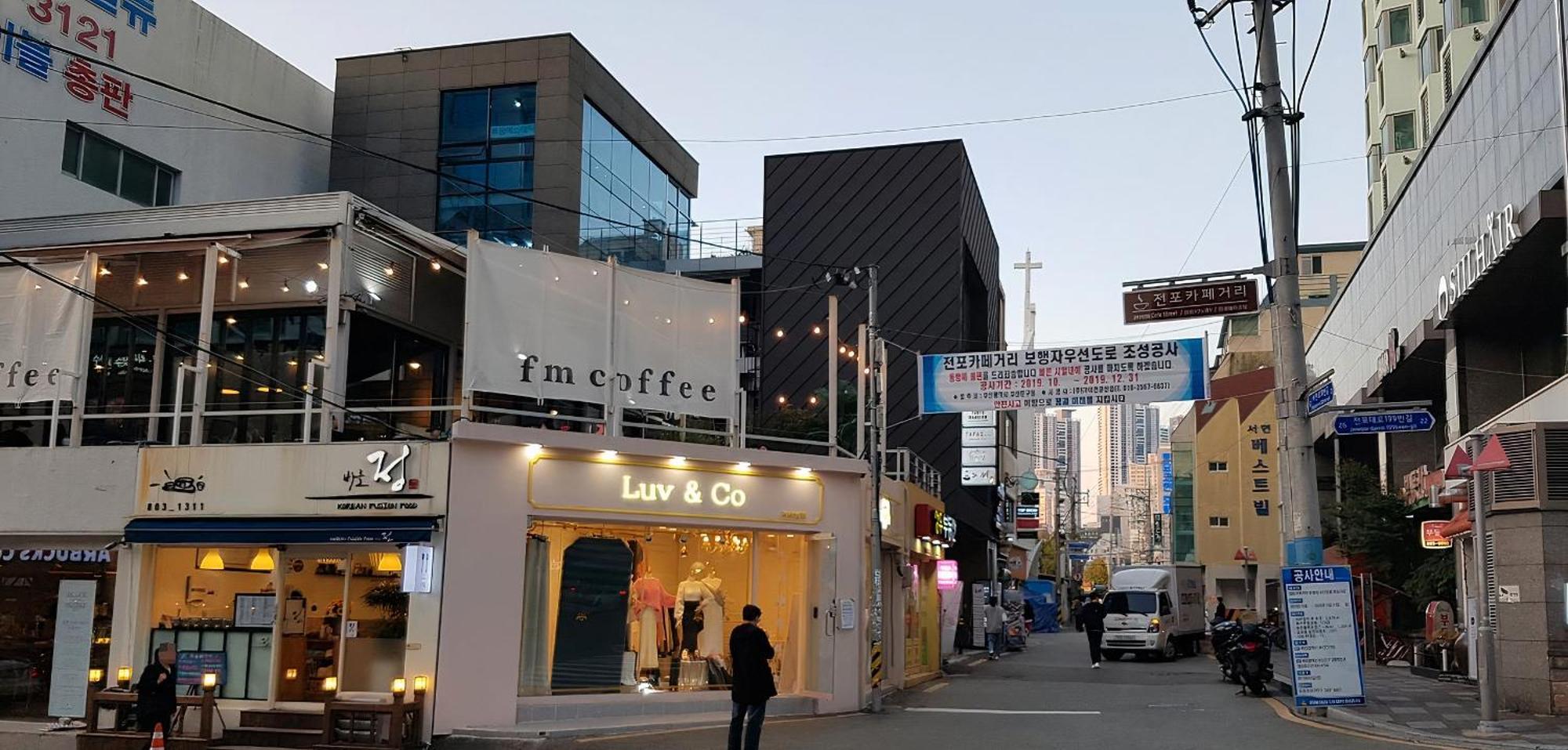Hotel Yuna Business Busan Exterior photo